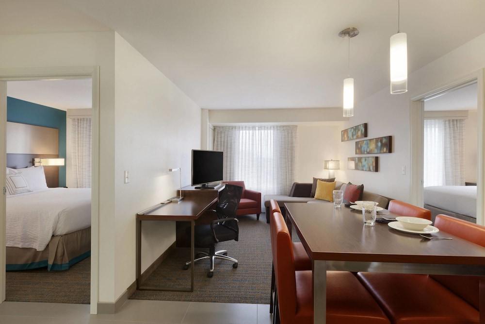 Springhill Suites By Marriott San Angelo Exterior photo